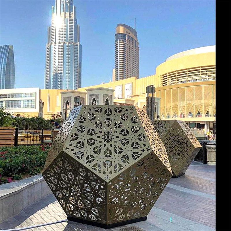 不锈钢雕塑定制